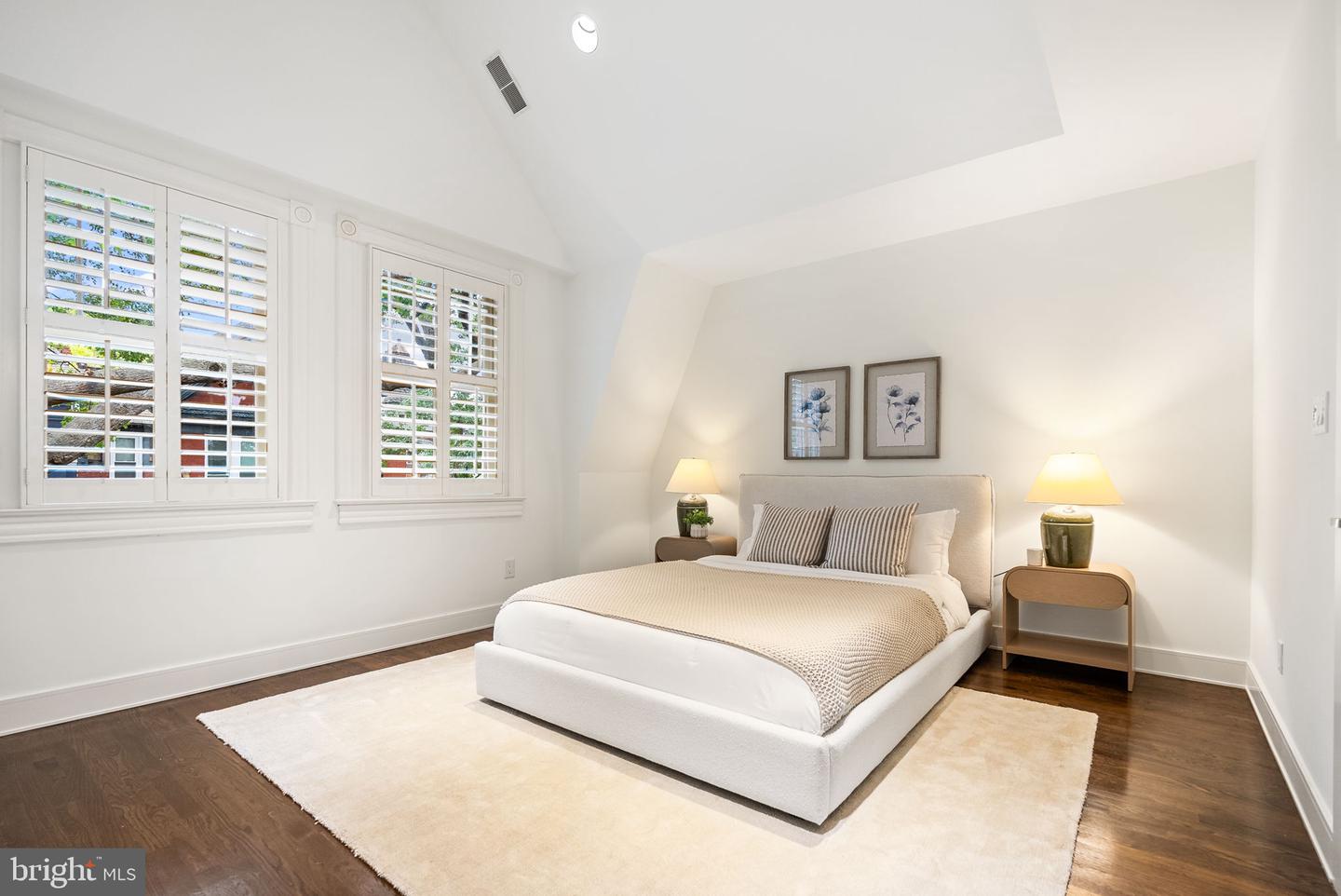 1762 CHURCH ST NW, WASHINGTON, District Of Columbia 20036, 4 Bedrooms Bedrooms, ,4 BathroomsBathrooms,Residential,For sale,1762 CHURCH ST NW,DCDC2224380 MLS # DCDC2224380