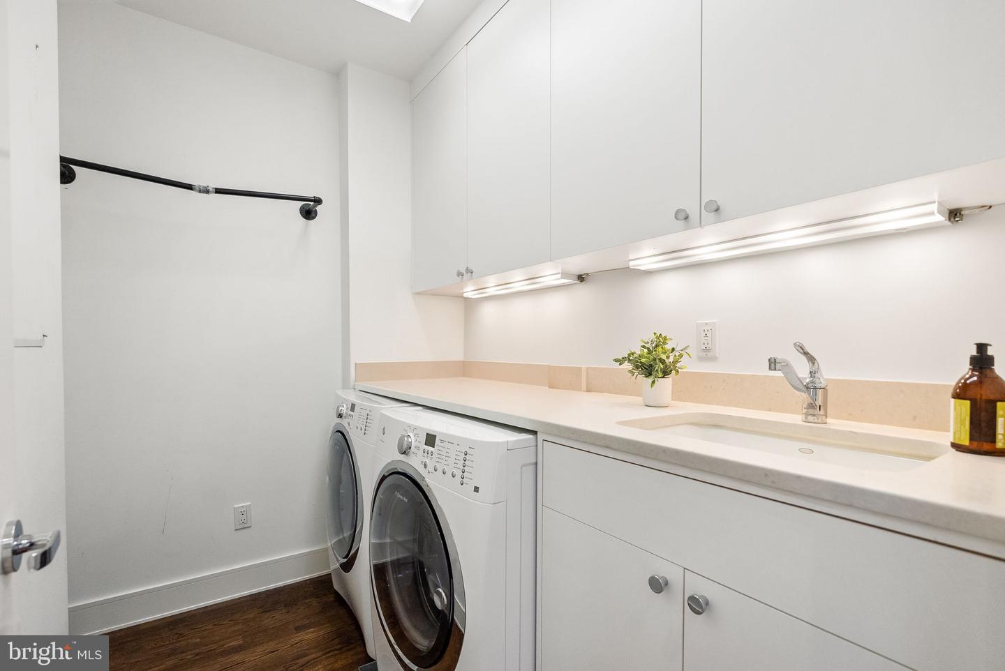 1762 CHURCH ST NW, WASHINGTON, District Of Columbia 20036, 4 Bedrooms Bedrooms, ,4 BathroomsBathrooms,Residential,For sale,1762 CHURCH ST NW,DCDC2224380 MLS # DCDC2224380