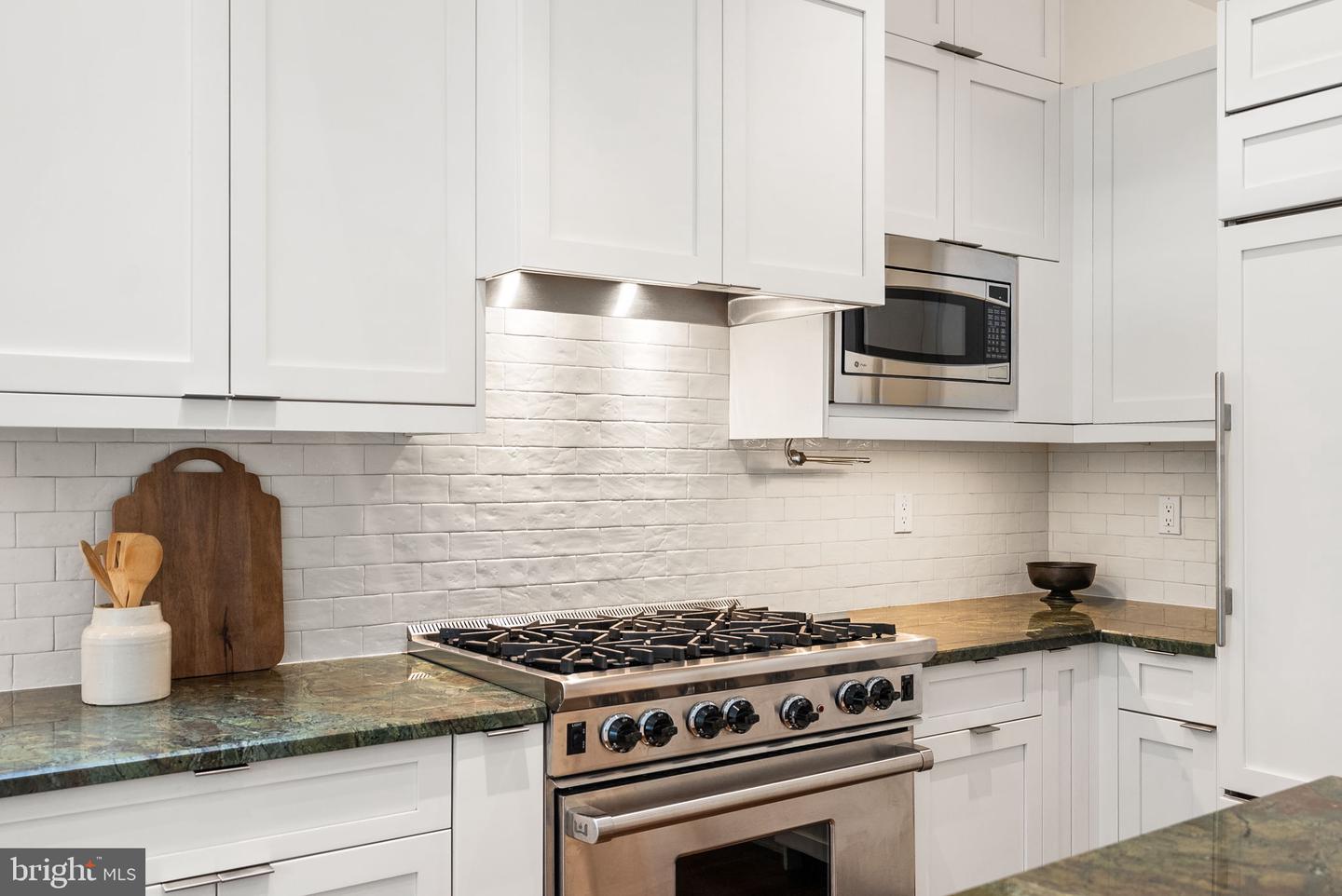 1762 CHURCH ST NW, WASHINGTON, District Of Columbia 20036, 4 Bedrooms Bedrooms, ,4 BathroomsBathrooms,Residential,For sale,1762 CHURCH ST NW,DCDC2224380 MLS # DCDC2224380