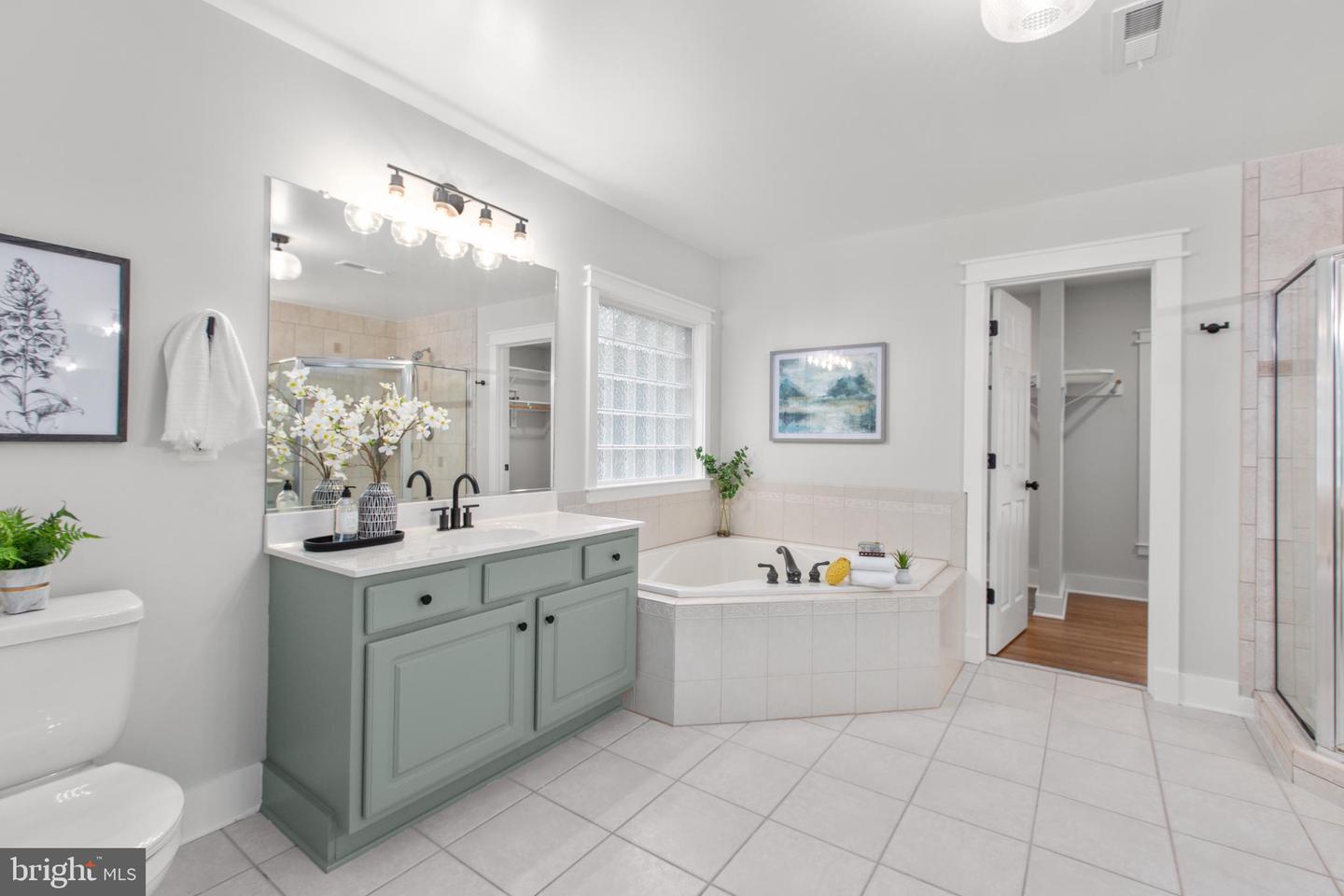 13515 PERIMETER DR, FREDERICKSBURG, Virginia 22407, 4 Bedrooms Bedrooms, 16 Rooms Rooms,3 BathroomsBathrooms,Residential,For sale,13515 PERIMETER DR,VASP2036542 MLS # VASP2036542