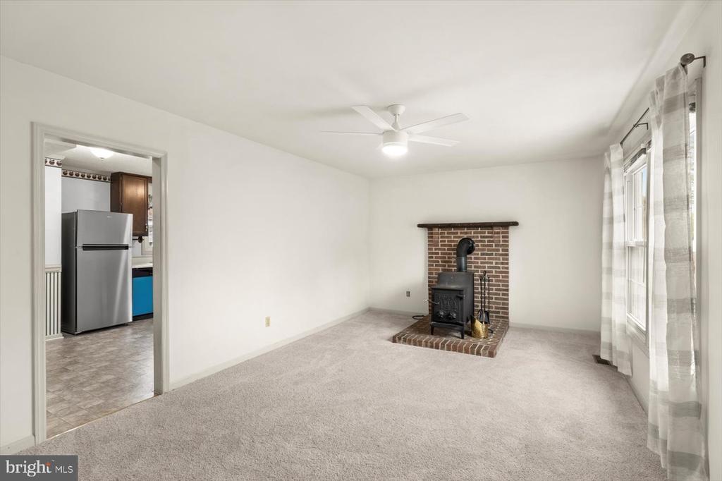 6026 MASSAPONAX DR, FREDERICKSBURG, Virginia 22407, 4 Bedrooms Bedrooms, ,3 BathroomsBathrooms,Residential,6026 MASSAPONAX DR,VASP2036582 MLS # VASP2036582