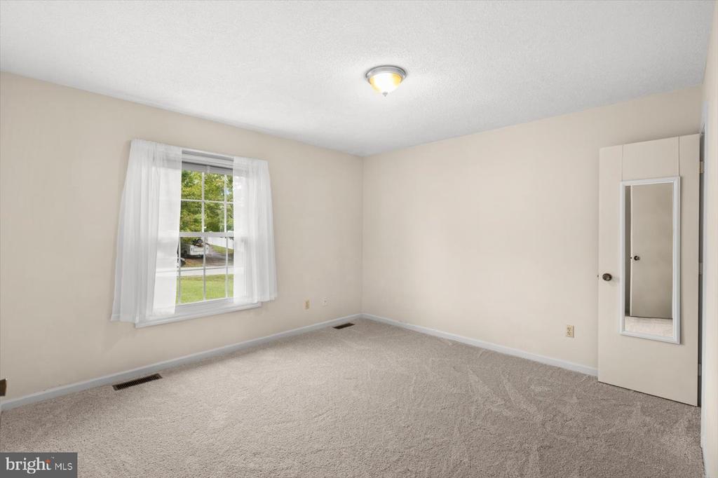 6026 MASSAPONAX DR, FREDERICKSBURG, Virginia 22407, 4 Bedrooms Bedrooms, ,3 BathroomsBathrooms,Residential,6026 MASSAPONAX DR,VASP2036582 MLS # VASP2036582