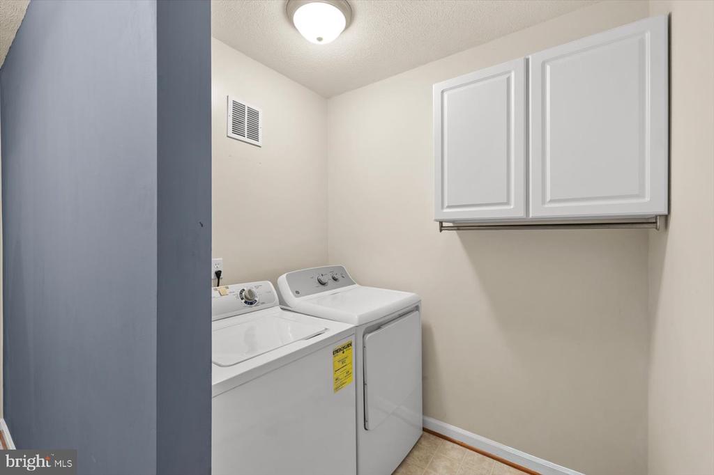6026 MASSAPONAX DR, FREDERICKSBURG, Virginia 22407, 4 Bedrooms Bedrooms, ,3 BathroomsBathrooms,Residential,6026 MASSAPONAX DR,VASP2036582 MLS # VASP2036582