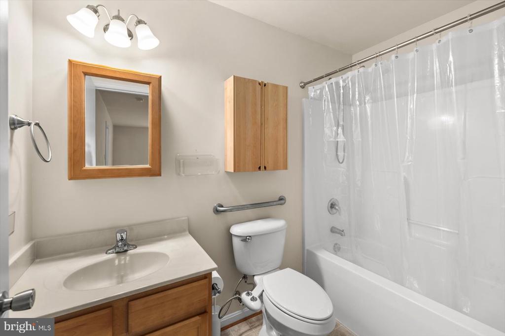 6026 MASSAPONAX DR, FREDERICKSBURG, Virginia 22407, 4 Bedrooms Bedrooms, ,3 BathroomsBathrooms,Residential,6026 MASSAPONAX DR,VASP2036582 MLS # VASP2036582