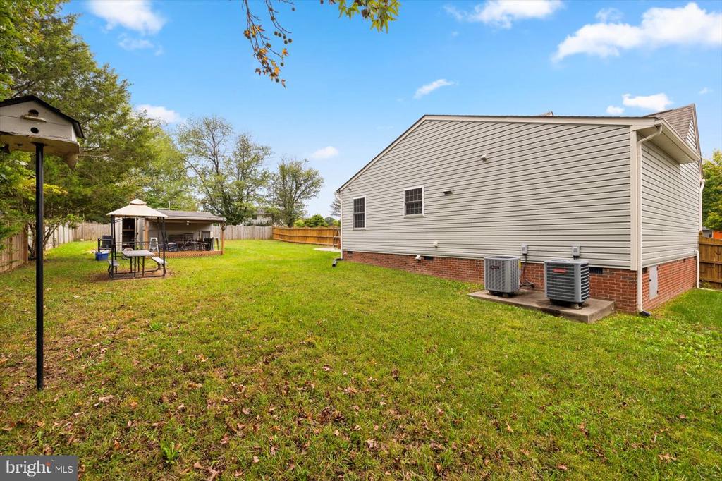 6026 MASSAPONAX DR, FREDERICKSBURG, Virginia 22407, 4 Bedrooms Bedrooms, ,3 BathroomsBathrooms,Residential,6026 MASSAPONAX DR,VASP2036582 MLS # VASP2036582