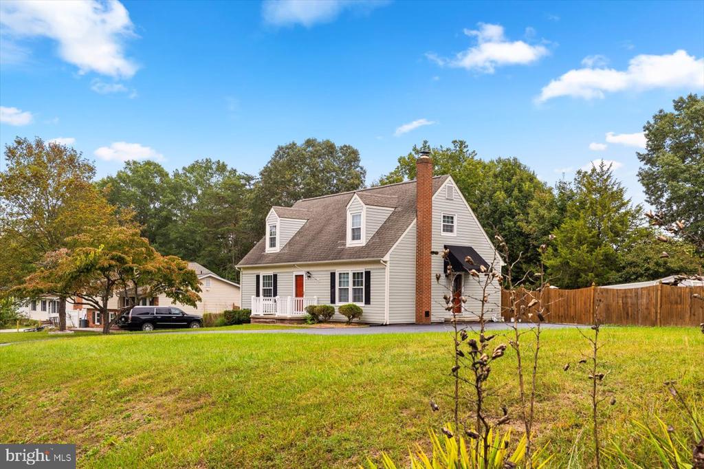 6026 MASSAPONAX DR, FREDERICKSBURG, Virginia 22407, 4 Bedrooms Bedrooms, ,3 BathroomsBathrooms,Residential,6026 MASSAPONAX DR,VASP2036582 MLS # VASP2036582