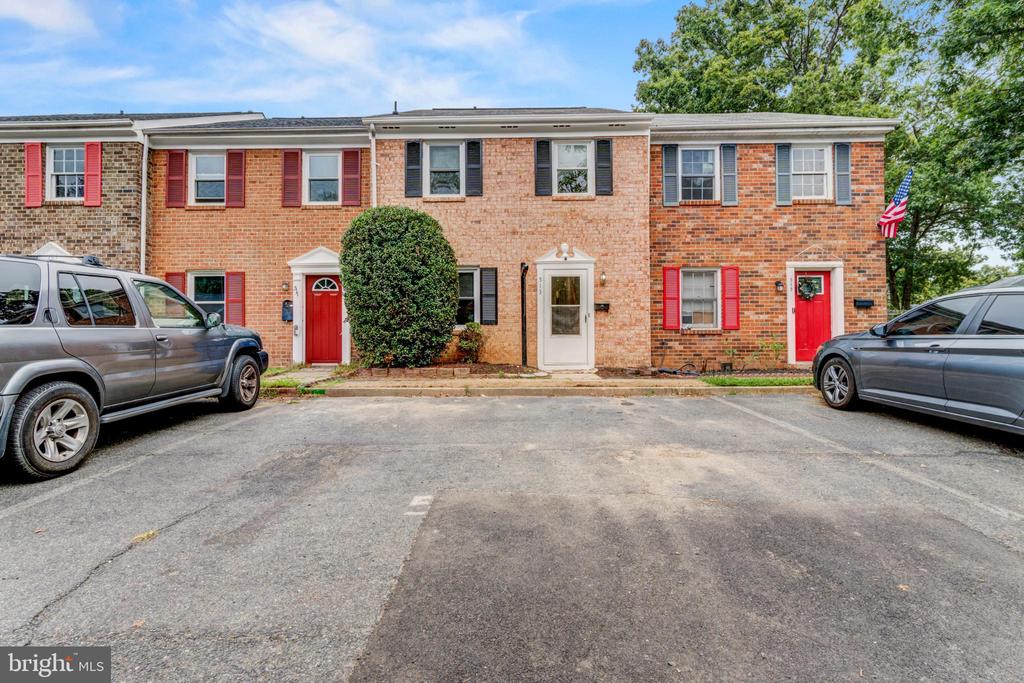 513 OLDE GREENWICH CIR, FREDERICKSBURG, Virginia 22408, 3 Bedrooms Bedrooms, ,1 BathroomBathrooms,Residential,OLDE GREENWICH,513 OLDE GREENWICH CIR,VASP2036606 MLS # VASP2036606