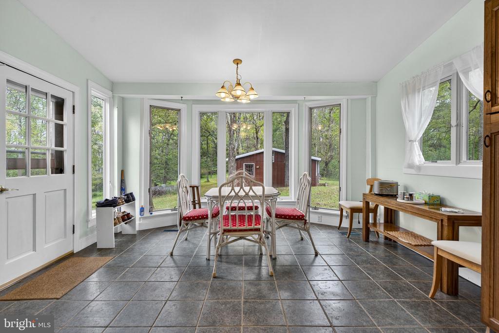 6525 RIXEYVILLE RD, RIXEYVILLE, Virginia 22737, 3 Bedrooms Bedrooms, ,3 BathroomsBathrooms,Residential,6525 RIXEYVILLE RD,VACU2011714 MLS # VACU2011714
