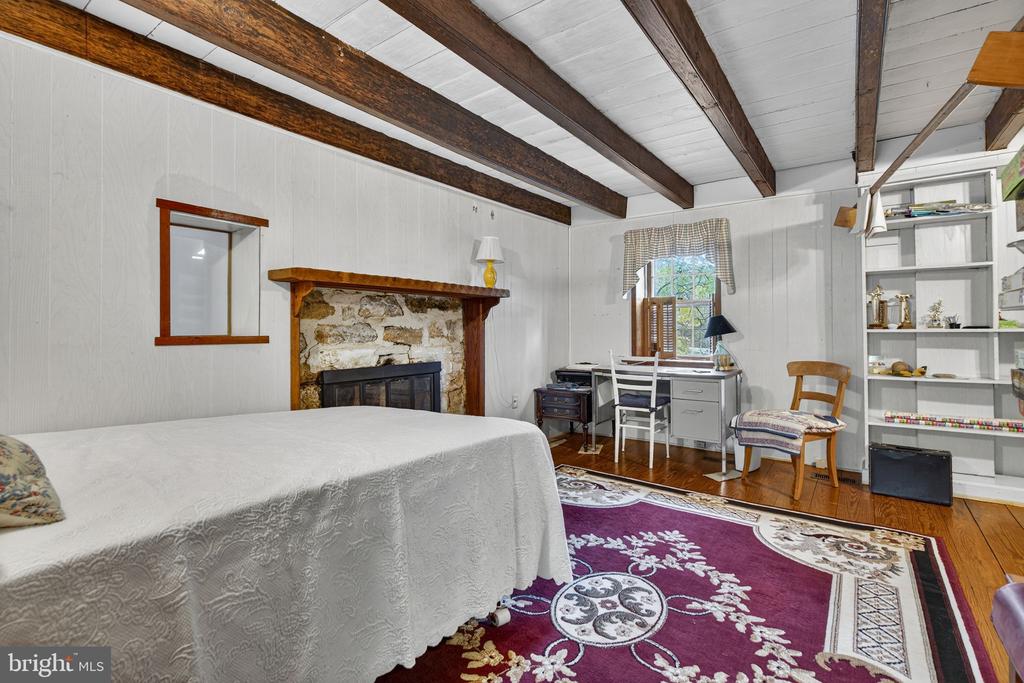 6525 RIXEYVILLE RD, RIXEYVILLE, Virginia 22737, 3 Bedrooms Bedrooms, ,3 BathroomsBathrooms,Residential,6525 RIXEYVILLE RD,VACU2011714 MLS # VACU2011714