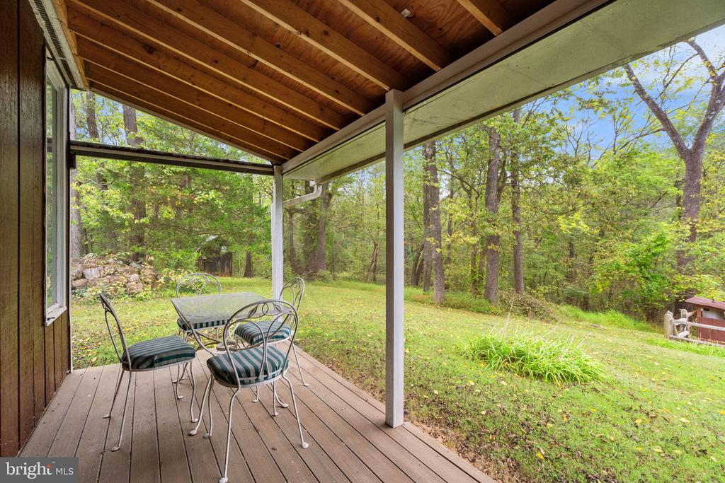 6525 RIXEYVILLE RD, RIXEYVILLE, Virginia 22737, 3 Bedrooms Bedrooms, ,3 BathroomsBathrooms,Residential,6525 RIXEYVILLE RD,VACU2011714 MLS # VACU2011714