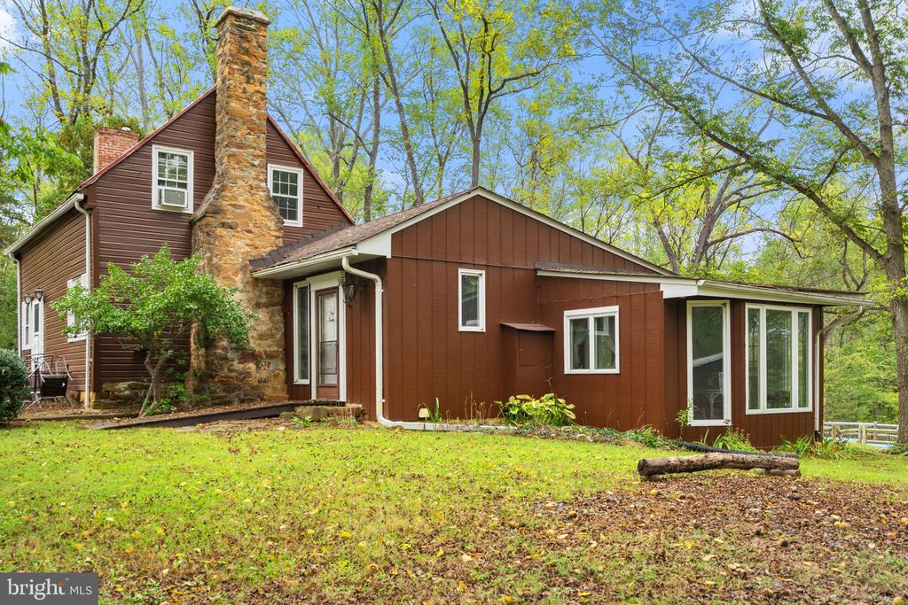 6525 RIXEYVILLE RD, RIXEYVILLE, Virginia 22737, 3 Bedrooms Bedrooms, ,3 BathroomsBathrooms,Residential,6525 RIXEYVILLE RD,VACU2011714 MLS # VACU2011714