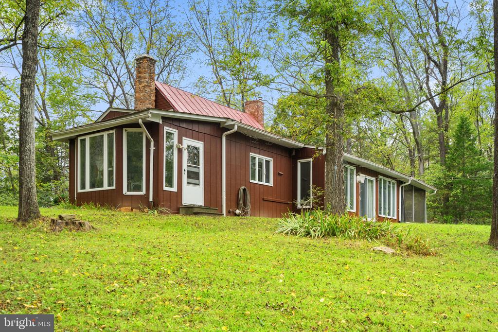 6525 RIXEYVILLE RD, RIXEYVILLE, Virginia 22737, 3 Bedrooms Bedrooms, ,3 BathroomsBathrooms,Residential,6525 RIXEYVILLE RD,VACU2011714 MLS # VACU2011714