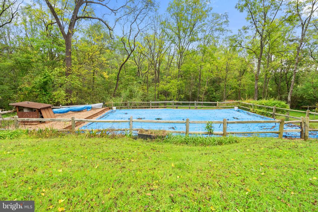 6525 RIXEYVILLE RD, RIXEYVILLE, Virginia 22737, 3 Bedrooms Bedrooms, ,3 BathroomsBathrooms,Residential,6525 RIXEYVILLE RD,VACU2011714 MLS # VACU2011714