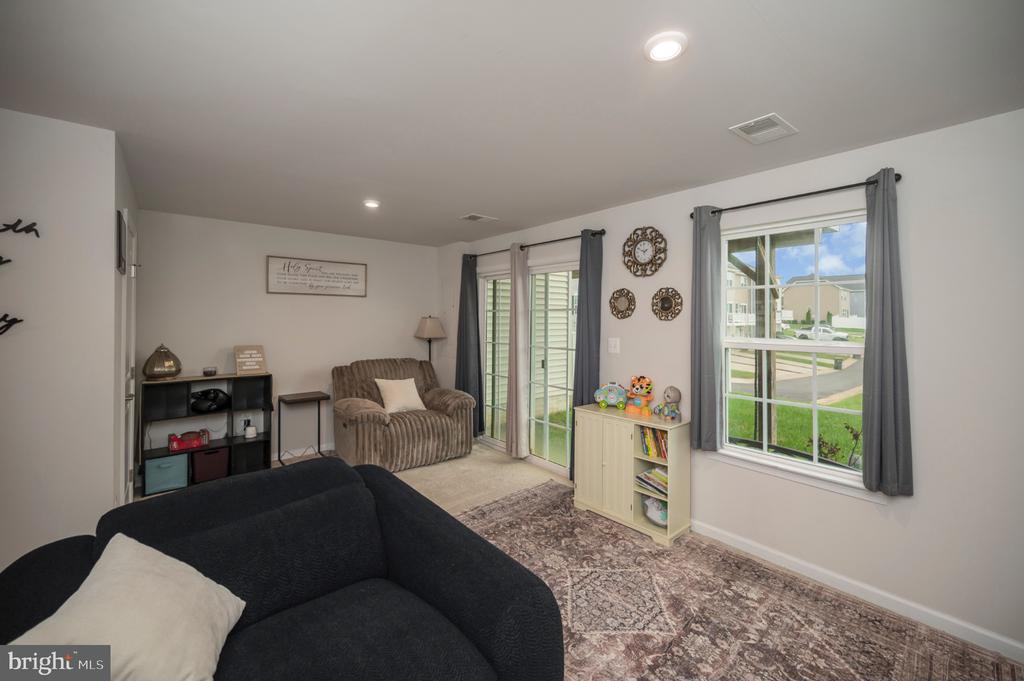 8404 DEVRIES LN, SPOTSYLVANIA, Virginia 22553, 3 Bedrooms Bedrooms, ,2 BathroomsBathrooms,Residential,8404 DEVRIES LN,VASP2036608 MLS # VASP2036608