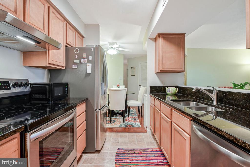 11256 TORRIE WAY, BEALETON, Virginia, 2 Bedrooms Bedrooms, ,2 BathroomsBathrooms,Residential,CEDAR LEE CONDOMINIUM,11256 TORRIE WAY,VAFQ2018560 MLS # VAFQ2018560
