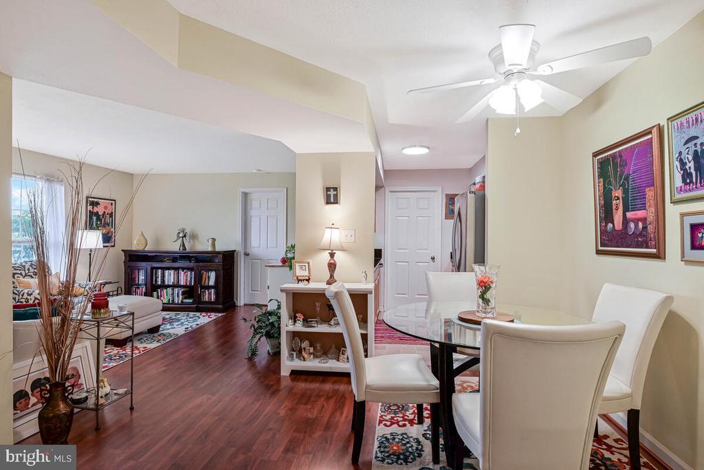 11256 TORRIE WAY, BEALETON, Virginia, 2 Bedrooms Bedrooms, ,2 BathroomsBathrooms,Residential,CEDAR LEE CONDOMINIUM,11256 TORRIE WAY,VAFQ2018560 MLS # VAFQ2018560