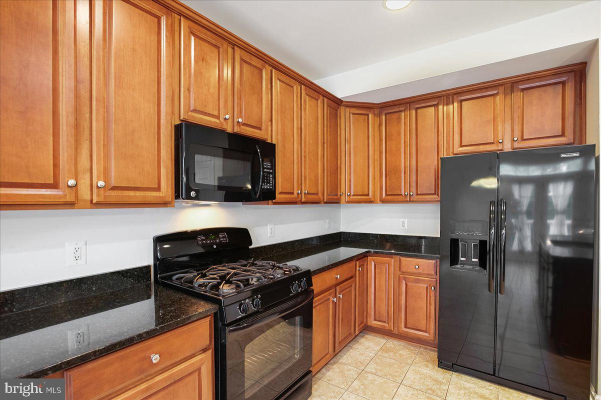 15052 LEICESTERSHIRE ST, WOODBRIDGE, Virginia 22191, 3 Bedrooms Bedrooms, ,2 BathroomsBathrooms,Residential,For sale,15052 LEICESTERSHIRE ST,VAPW2105198 MLS # VAPW2105198