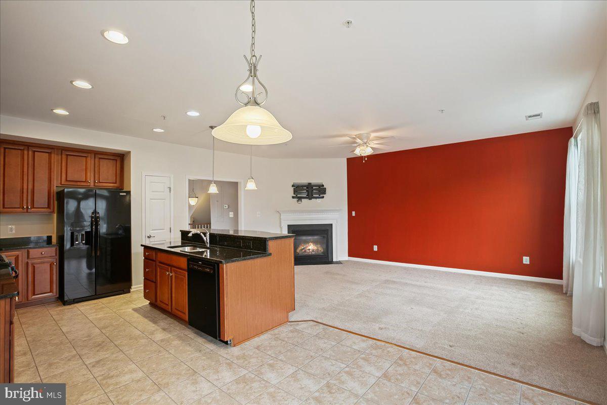 15052 LEICESTERSHIRE ST, WOODBRIDGE, Virginia 22191, 3 Bedrooms Bedrooms, ,2 BathroomsBathrooms,Residential,For sale,15052 LEICESTERSHIRE ST,VAPW2105198 MLS # VAPW2105198