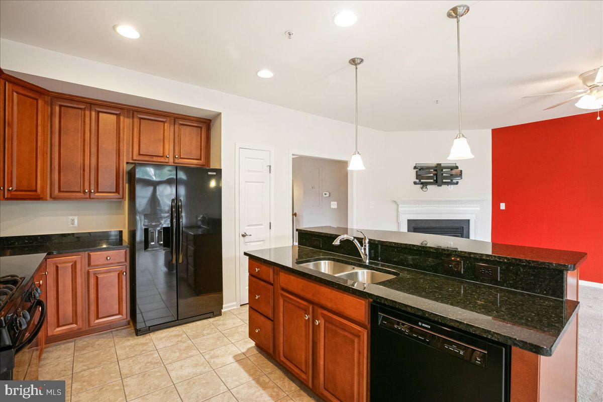 15052 LEICESTERSHIRE ST, WOODBRIDGE, Virginia 22191, 3 Bedrooms Bedrooms, ,2 BathroomsBathrooms,Residential,For sale,15052 LEICESTERSHIRE ST,VAPW2105198 MLS # VAPW2105198