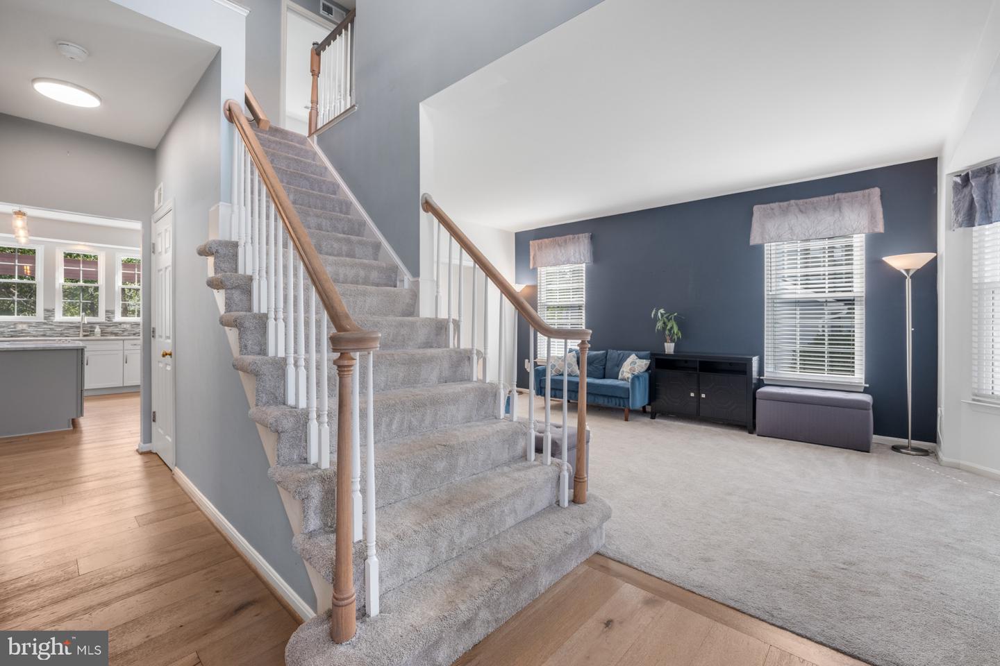 609 KRISTIN CT SE, LEESBURG, Virginia 20175, 4 Bedrooms Bedrooms, ,3 BathroomsBathrooms,Residential,For sale,609 KRISTIN CT SE,VALO2108020 MLS # VALO2108020