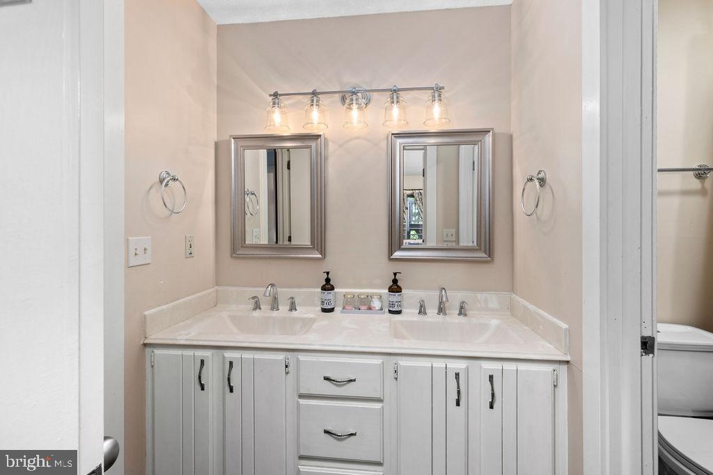 589 PEDLARS EDGE DR, Virginia 22967, 4 Bedrooms Bedrooms, ,2 BathroomsBathrooms,Residential,589 PEDLARS EDGE DR,VANL2000592 MLS # VANL2000592