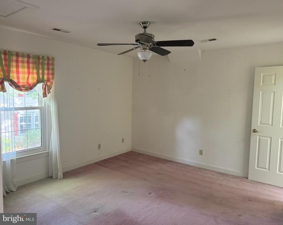 11606 SAVANNAH DR, FREDERICKSBURG, Virginia 22407, 3 Bedrooms Bedrooms, ,3 BathroomsBathrooms,Residential,SUMMERLAKE,11606 SAVANNAH DR,VASP2036678 MLS # VASP2036678