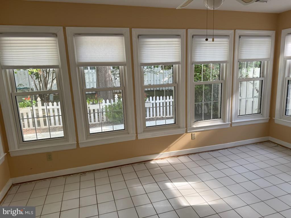 11606 SAVANNAH DR, FREDERICKSBURG, Virginia 22407, 3 Bedrooms Bedrooms, ,3 BathroomsBathrooms,Residential,SUMMERLAKE,11606 SAVANNAH DR,VASP2036678 MLS # VASP2036678
