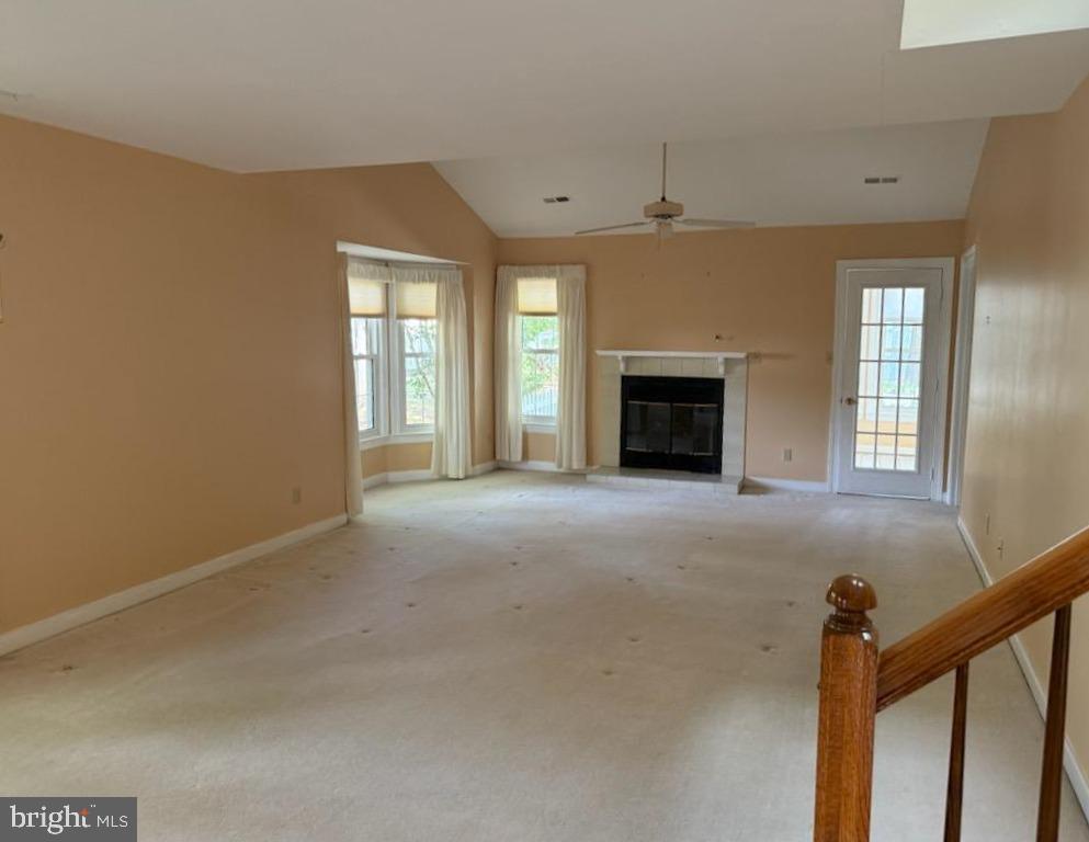 11606 SAVANNAH DR, FREDERICKSBURG, Virginia 22407, 3 Bedrooms Bedrooms, ,3 BathroomsBathrooms,Residential,SUMMERLAKE,11606 SAVANNAH DR,VASP2036678 MLS # VASP2036678