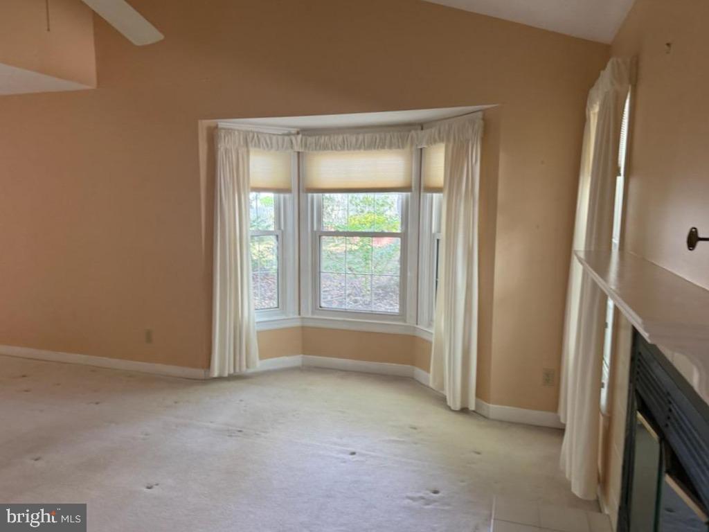 11606 SAVANNAH DR, FREDERICKSBURG, Virginia 22407, 3 Bedrooms Bedrooms, ,3 BathroomsBathrooms,Residential,SUMMERLAKE,11606 SAVANNAH DR,VASP2036678 MLS # VASP2036678