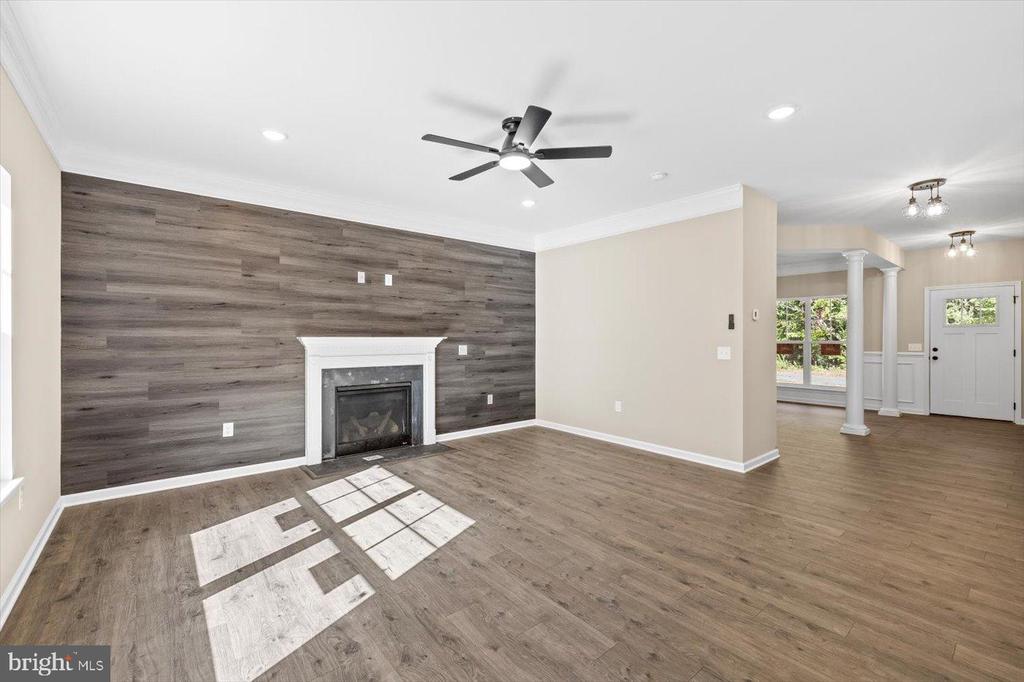 9019 SMITHS BEND RD, FREDERICKSBURG, Virginia 22407, 4 Bedrooms Bedrooms, ,2 BathroomsBathrooms,Residential,9019 SMITHS BEND RD,VASP2036700 MLS # VASP2036700