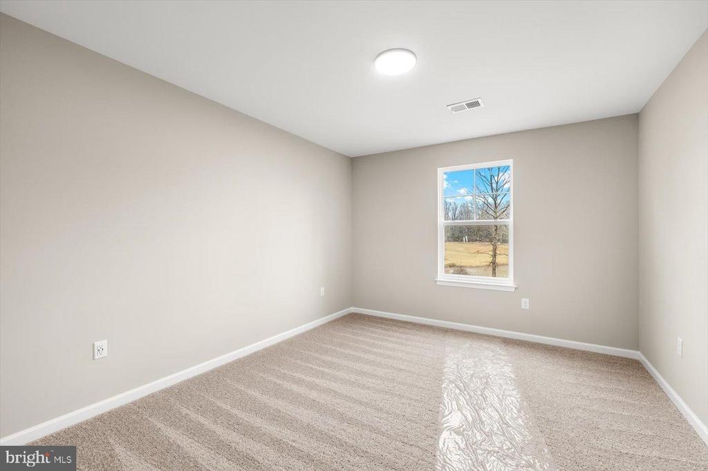 9019 SMITHS BEND RD, FREDERICKSBURG, Virginia 22407, 4 Bedrooms Bedrooms, ,2 BathroomsBathrooms,Residential,9019 SMITHS BEND RD,VASP2036700 MLS # VASP2036700