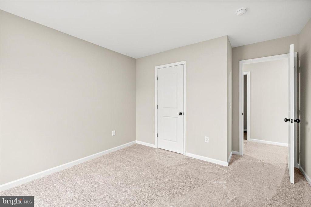 9019 SMITHS BEND RD, FREDERICKSBURG, Virginia 22407, 4 Bedrooms Bedrooms, ,2 BathroomsBathrooms,Residential,9019 SMITHS BEND RD,VASP2036700 MLS # VASP2036700