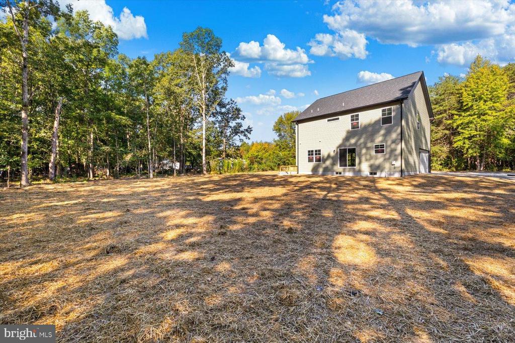 9019 SMITHS BEND RD, FREDERICKSBURG, Virginia 22407, 4 Bedrooms Bedrooms, ,2 BathroomsBathrooms,Residential,9019 SMITHS BEND RD,VASP2036700 MLS # VASP2036700