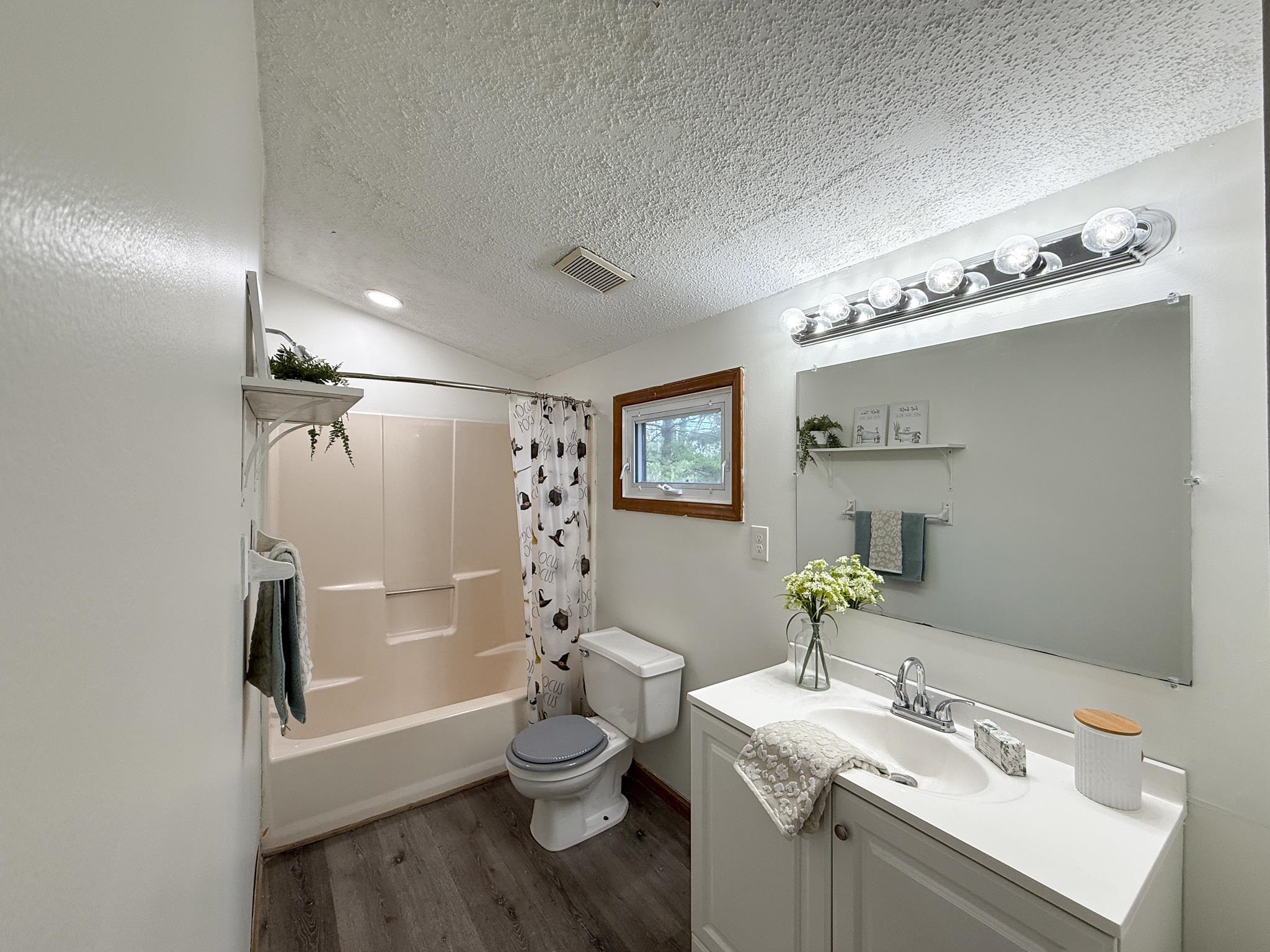 150 FALLING ROCK DR, STUARTS DRAFT, Virginia 24477, 3 Bedrooms Bedrooms, ,2 BathroomsBathrooms,Residential,150 FALLING ROCK DR,663366 MLS # 663366