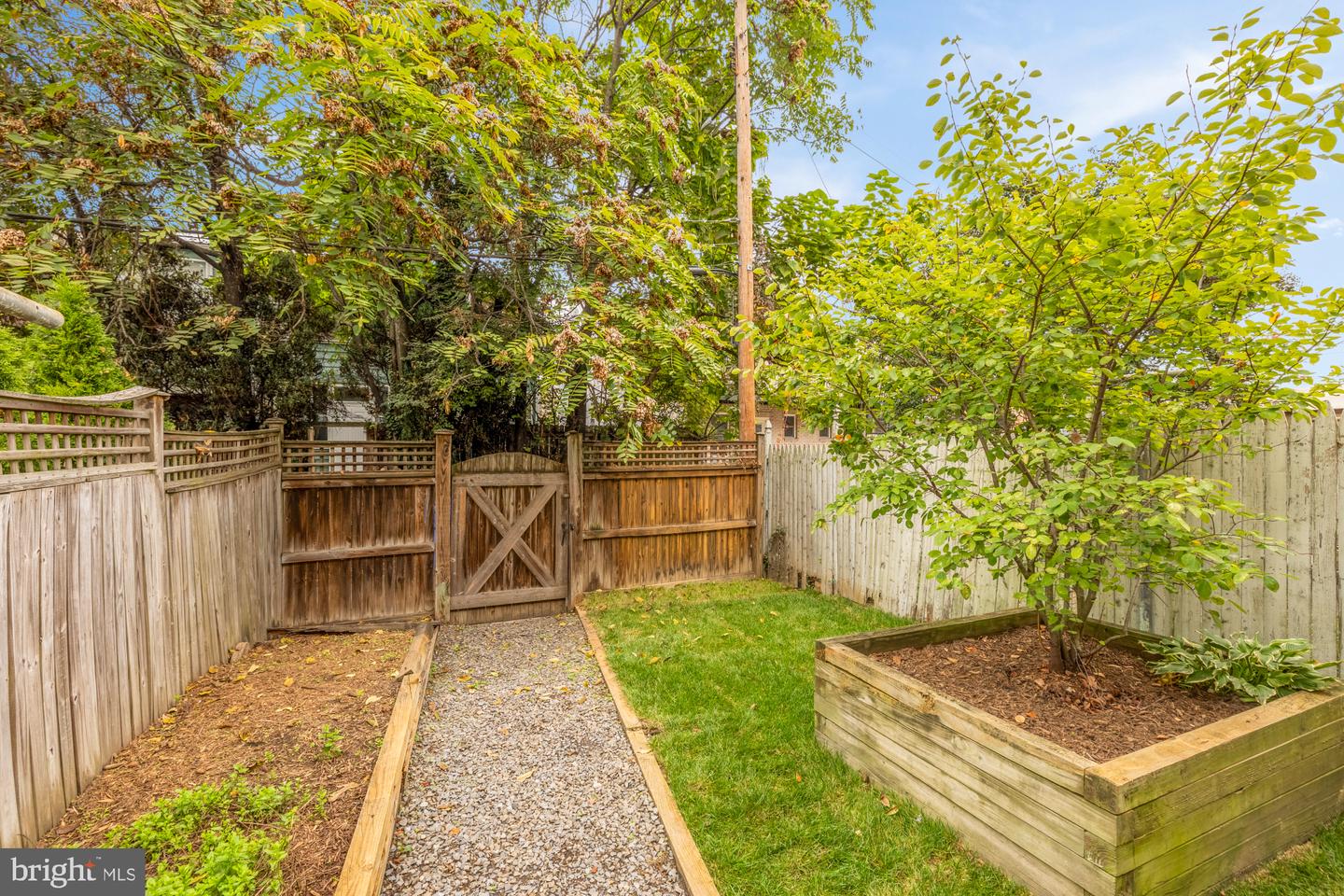 922 PERRY PL NE, WASHINGTON, District Of Columbia 20017, 3 Bedrooms Bedrooms, ,2 BathroomsBathrooms,Residential,For sale,922 PERRY PL NE,DCDC2225070 MLS # DCDC2225070