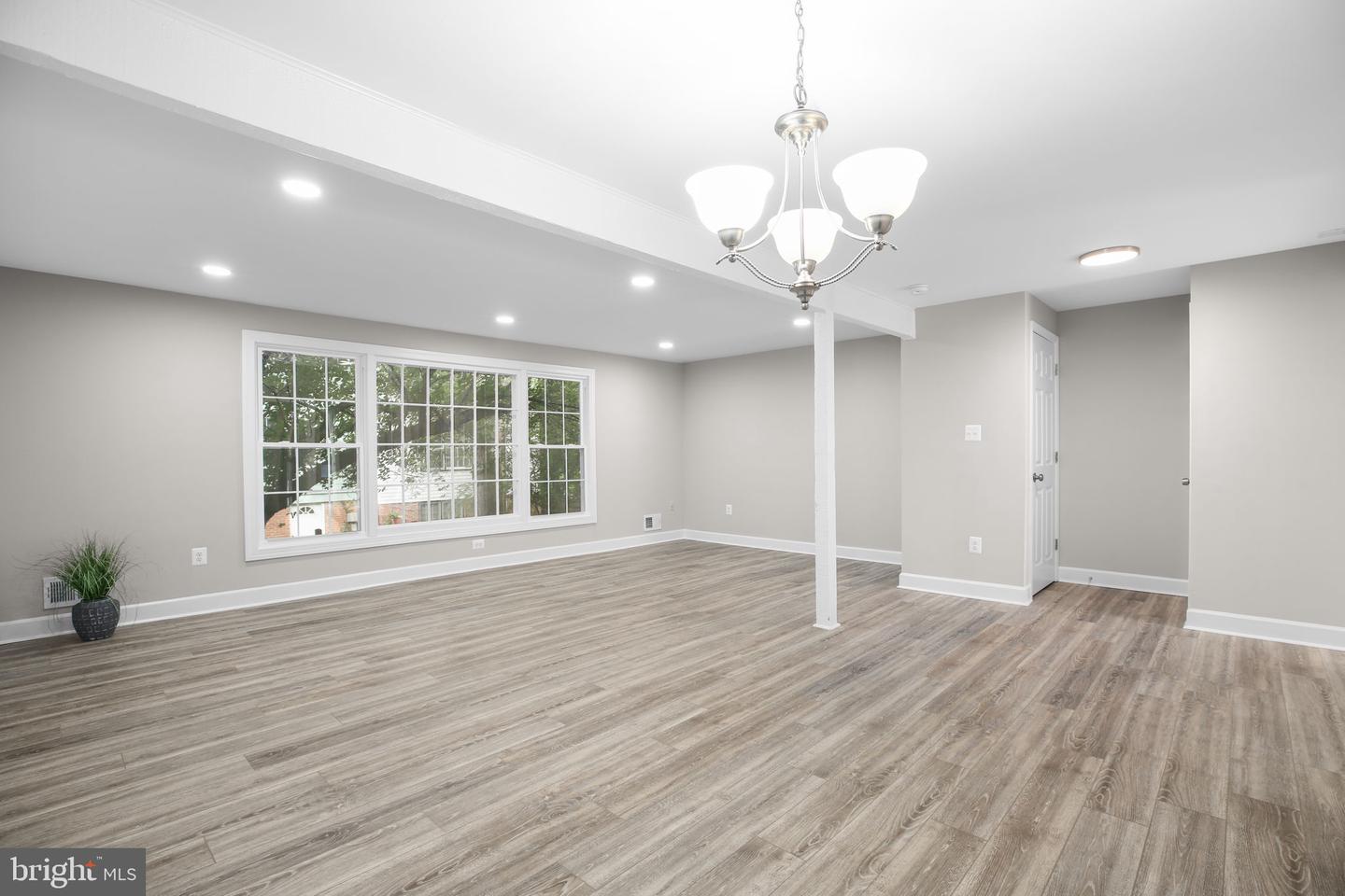 13120 VINEYARD WAY, WOODBRIDGE, Virginia 22191, 3 Bedrooms Bedrooms, ,3 BathroomsBathrooms,Residential,For sale,13120 VINEYARD WAY,VAPW2105228 MLS # VAPW2105228