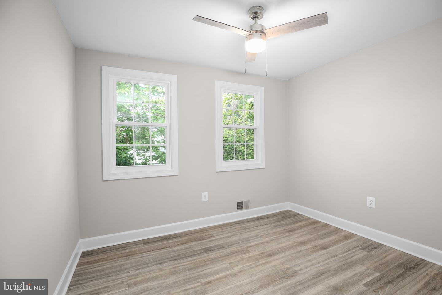13120 VINEYARD WAY, WOODBRIDGE, Virginia 22191, 3 Bedrooms Bedrooms, ,3 BathroomsBathrooms,Residential,For sale,13120 VINEYARD WAY,VAPW2105228 MLS # VAPW2105228