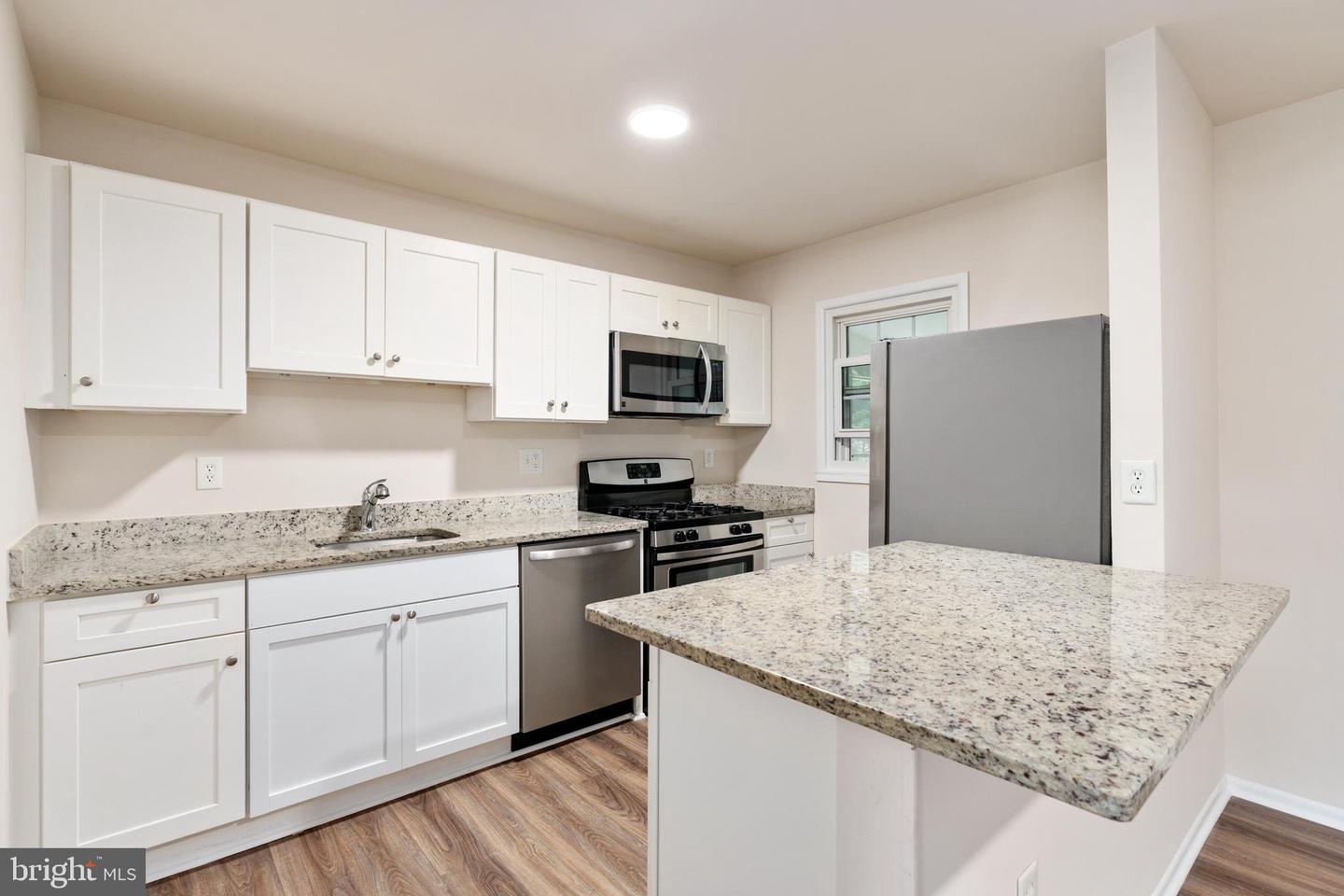 13546 KASLO DR, WOODBRIDGE, Virginia 22193, 4 Bedrooms Bedrooms, ,3 BathroomsBathrooms,Residential,For sale,13546 KASLO DR,VAPW2105274 MLS # VAPW2105274