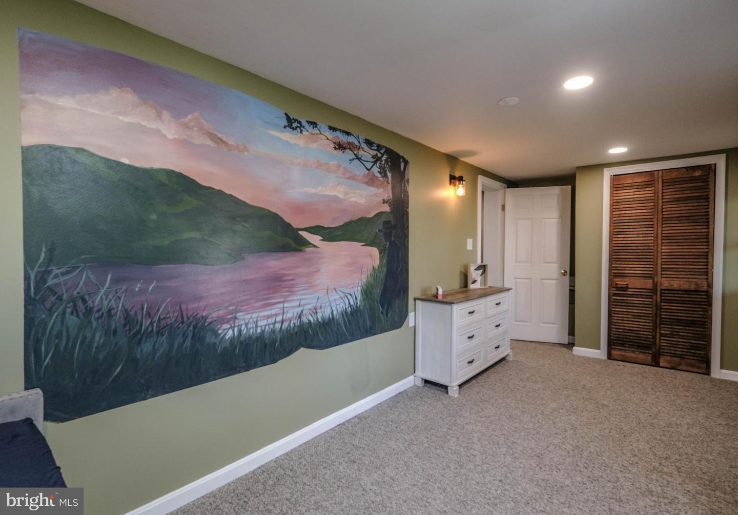 215 HARRIS DR, FRONT ROYAL, Virginia 22630, 2 Bedrooms Bedrooms, 5 Rooms Rooms,1 BathroomBathrooms,Residential,For sale,215 HARRIS DR,VAWR2012472 MLS # VAWR2012472