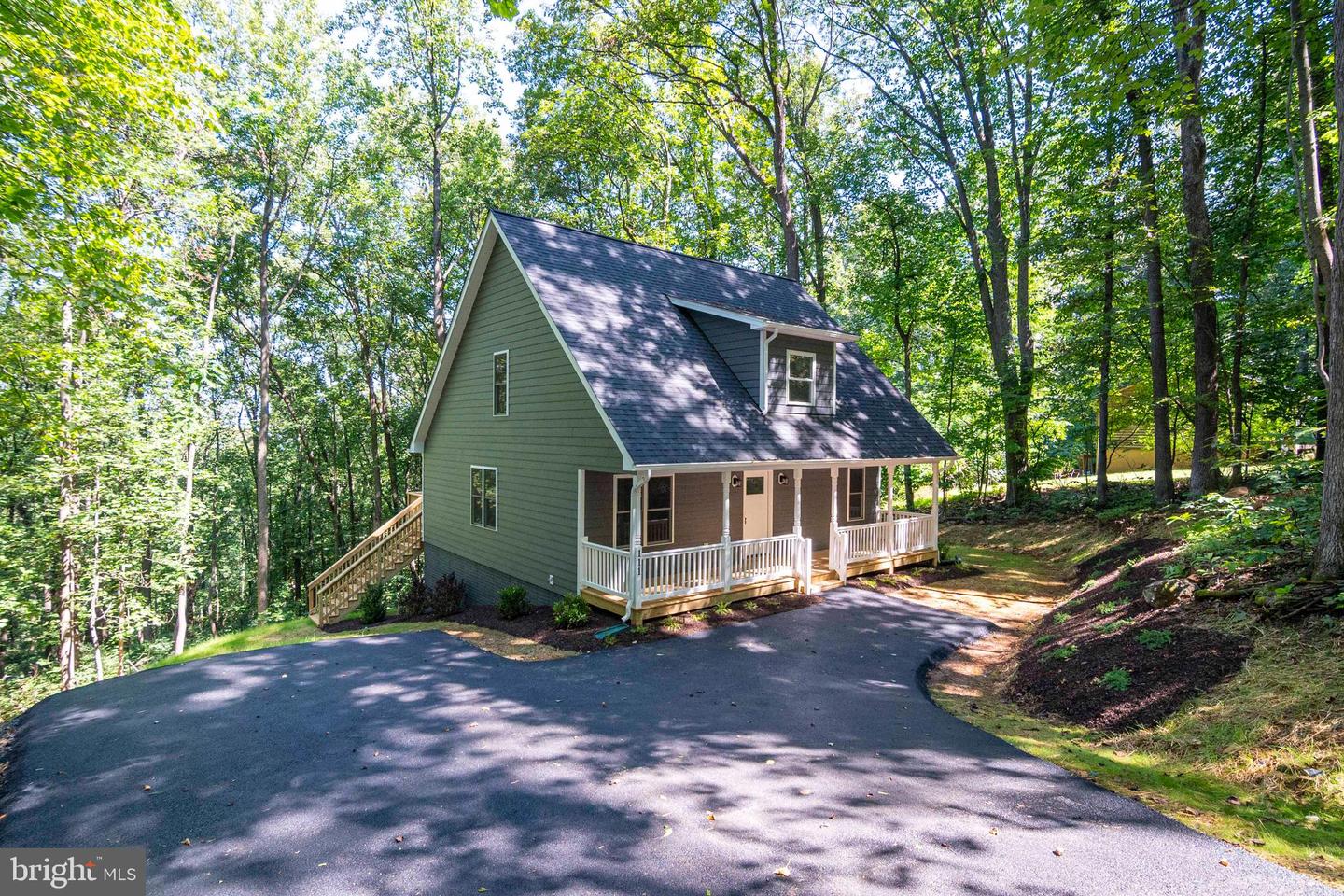 111 BLOODROOT RD, FRONT ROYAL, Virginia 22630, 3 Bedrooms Bedrooms, ,2 BathroomsBathrooms,Residential,For sale,111 BLOODROOT RD,VAWR2012474 MLS # VAWR2012474