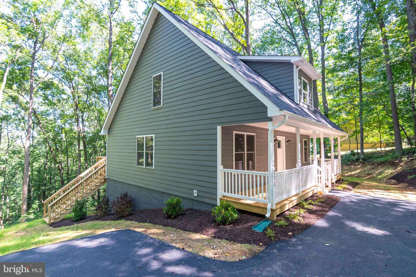 111 BLOODROOT RD, FRONT ROYAL, Virginia 22630, 3 Bedrooms Bedrooms, ,2 BathroomsBathrooms,Residential,For sale,111 BLOODROOT RD,VAWR2012474 MLS # VAWR2012474