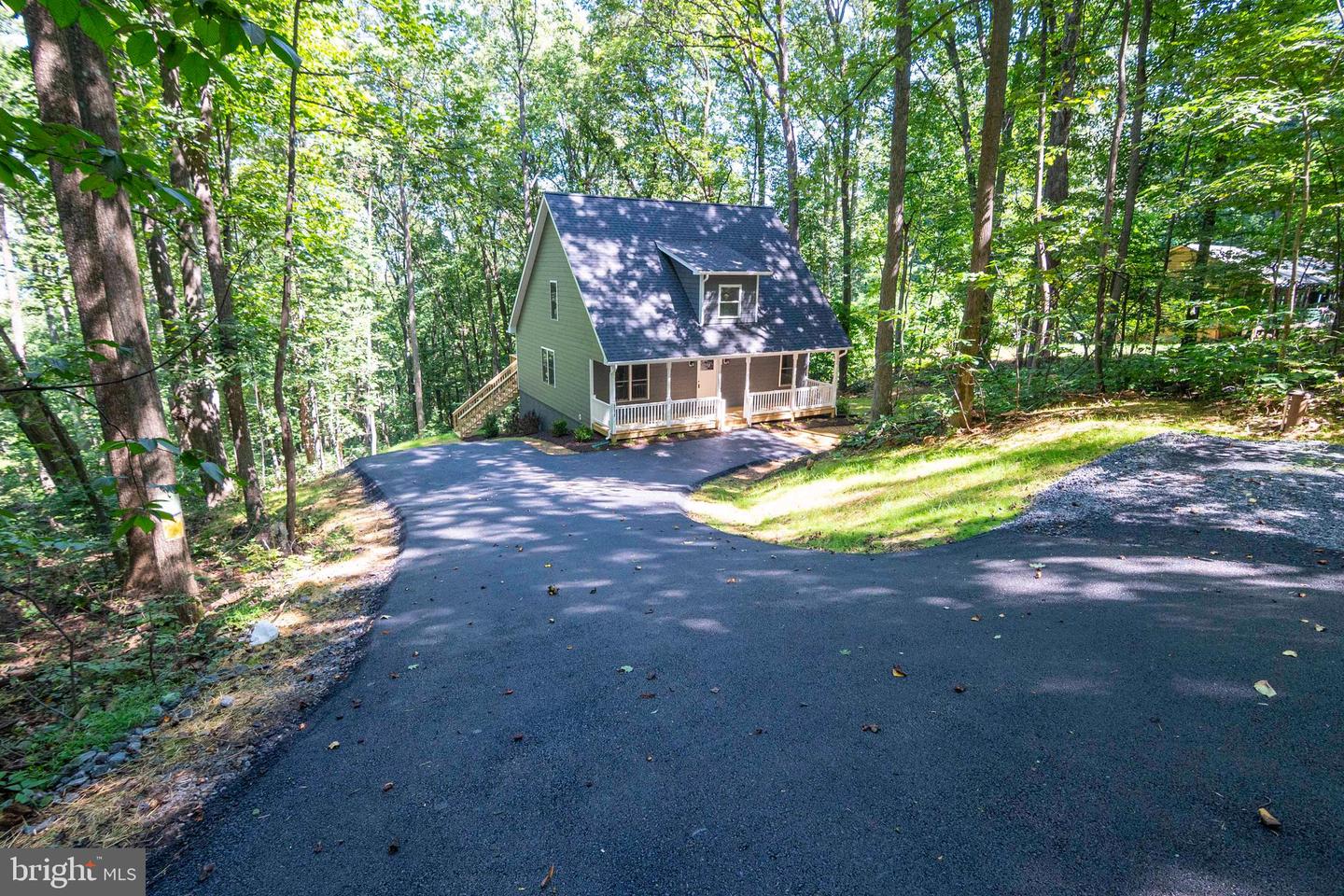 111 BLOODROOT RD, FRONT ROYAL, Virginia 22630, 3 Bedrooms Bedrooms, ,2 BathroomsBathrooms,Residential,For sale,111 BLOODROOT RD,VAWR2012474 MLS # VAWR2012474