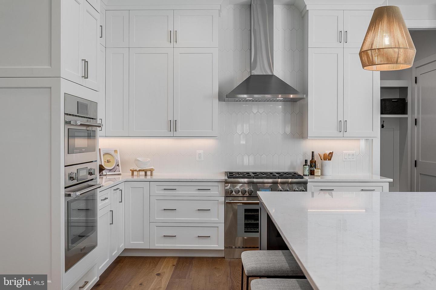 4777 26 ST N, ARLINGTON, Virginia 22207, 5 Bedrooms Bedrooms, ,5 BathroomsBathrooms,Residential,For sale,4777 26 ST N,VAAR2064500 MLS # VAAR2064500