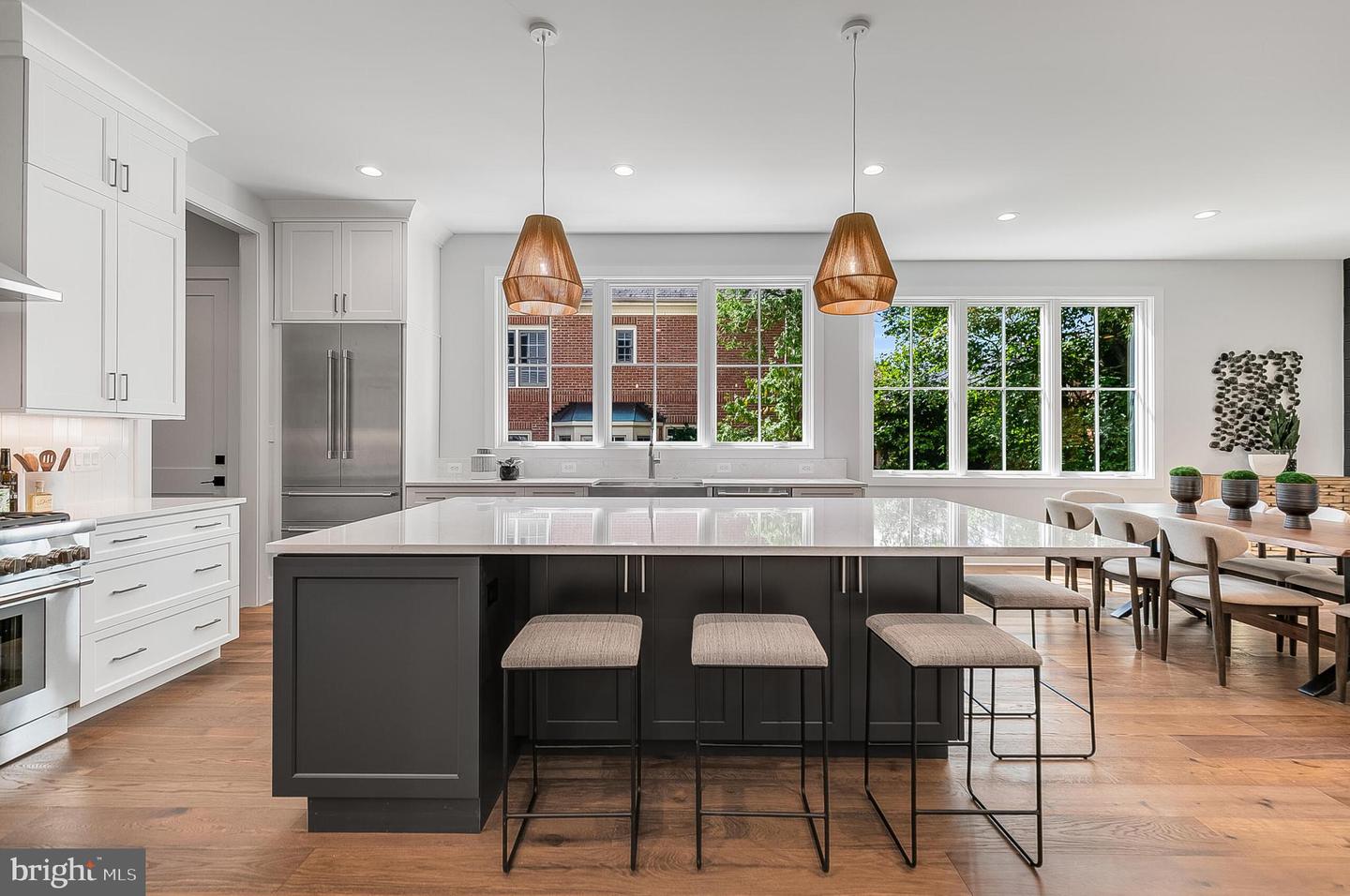 4777 26 ST N, ARLINGTON, Virginia 22207, 5 Bedrooms Bedrooms, ,5 BathroomsBathrooms,Residential,For sale,4777 26 ST N,VAAR2064500 MLS # VAAR2064500