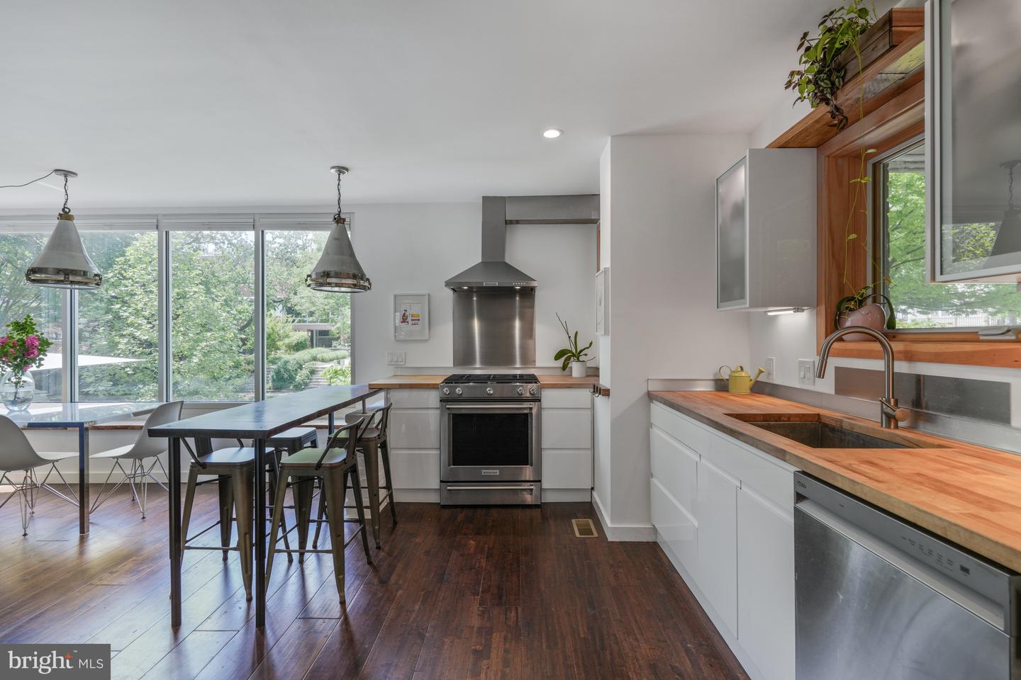 4101 ARKANSAS AVE NW #B, WASHINGTON, District Of Columbia 20011, 5 Bedrooms Bedrooms, ,4 BathroomsBathrooms,Residential,For sale,4101 ARKANSAS AVE NW #B,DCDC2225374 MLS # DCDC2225374 4101 ARKANSAS AVE NW #B, WASHINGTON, District Of Columbia 20011, 5 Bedrooms Bedrooms, ,4 BathroomsBathrooms,Residential,For sale,4101 ARKANSAS AVE NW #B,DCDC2225374 MLS # DCDC2225374