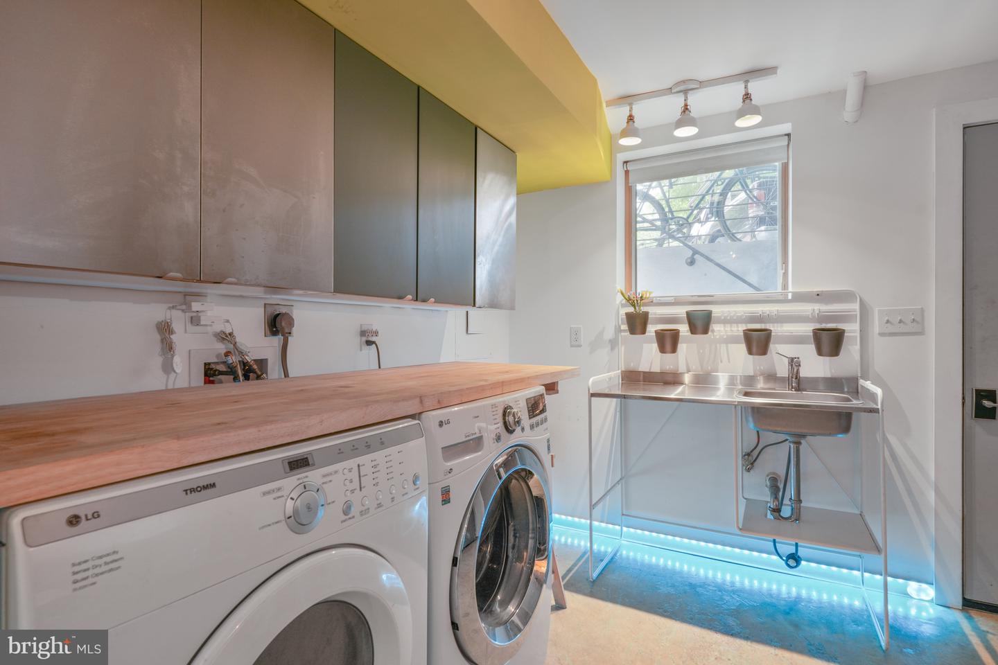 4101 ARKANSAS AVE NW #B, WASHINGTON, District Of Columbia 20011, 5 Bedrooms Bedrooms, ,4 BathroomsBathrooms,Residential,For sale,4101 ARKANSAS AVE NW #B,DCDC2225374 MLS # DCDC2225374 4101 ARKANSAS AVE NW #B, WASHINGTON, District Of Columbia 20011, 5 Bedrooms Bedrooms, ,4 BathroomsBathrooms,Residential,For sale,4101 ARKANSAS AVE NW #B,DCDC2225374 MLS # DCDC2225374