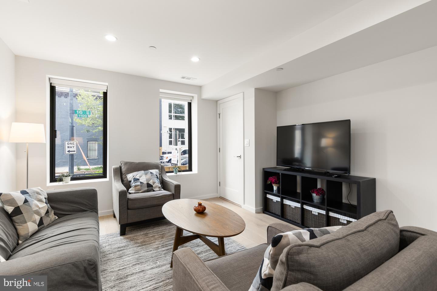 1146 16TH ST NE #A, WASHINGTON, District Of Columbia 20002, 4 Bedrooms Bedrooms, ,3 BathroomsBathrooms,Residential,For sale,1146 16TH ST NE #A,DCDC2225380 MLS # DCDC2225380