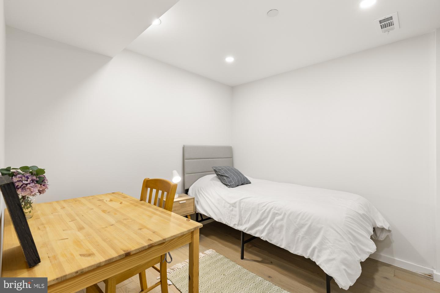 1146 16TH ST NE #A, WASHINGTON, District Of Columbia 20002, 4 Bedrooms Bedrooms, ,3 BathroomsBathrooms,Residential,For sale,1146 16TH ST NE #A,DCDC2225380 MLS # DCDC2225380