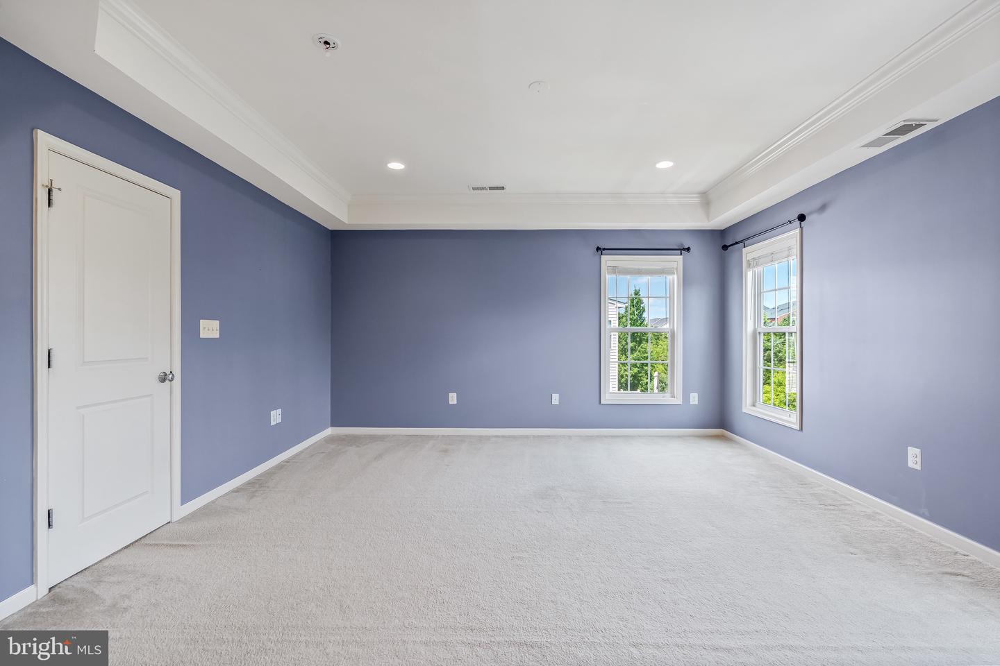 25053 PRAIRIE FIRE SQ, ALDIE, Virginia 20105, 3 Bedrooms Bedrooms, ,3 BathroomsBathrooms,Residential,For sale,25053 PRAIRIE FIRE SQ,VALO2108192 MLS # VALO2108192