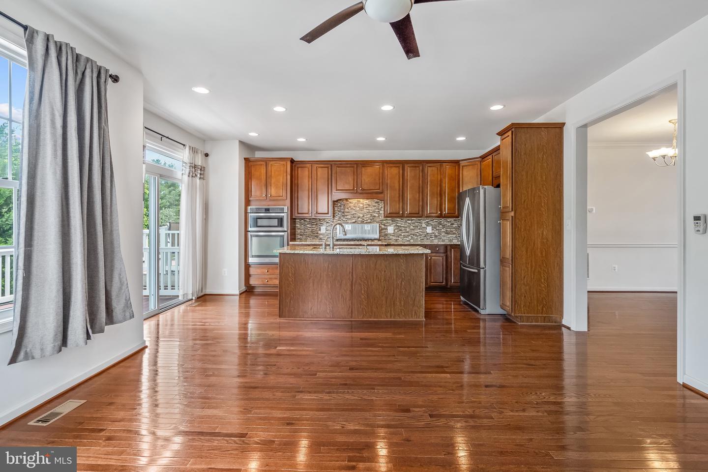 25053 PRAIRIE FIRE SQ, ALDIE, Virginia 20105, 3 Bedrooms Bedrooms, ,3 BathroomsBathrooms,Residential,For sale,25053 PRAIRIE FIRE SQ,VALO2108192 MLS # VALO2108192